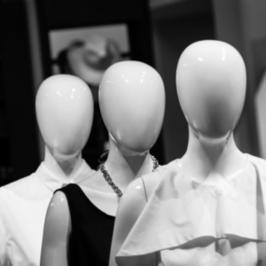 Image of some faceless mannequins